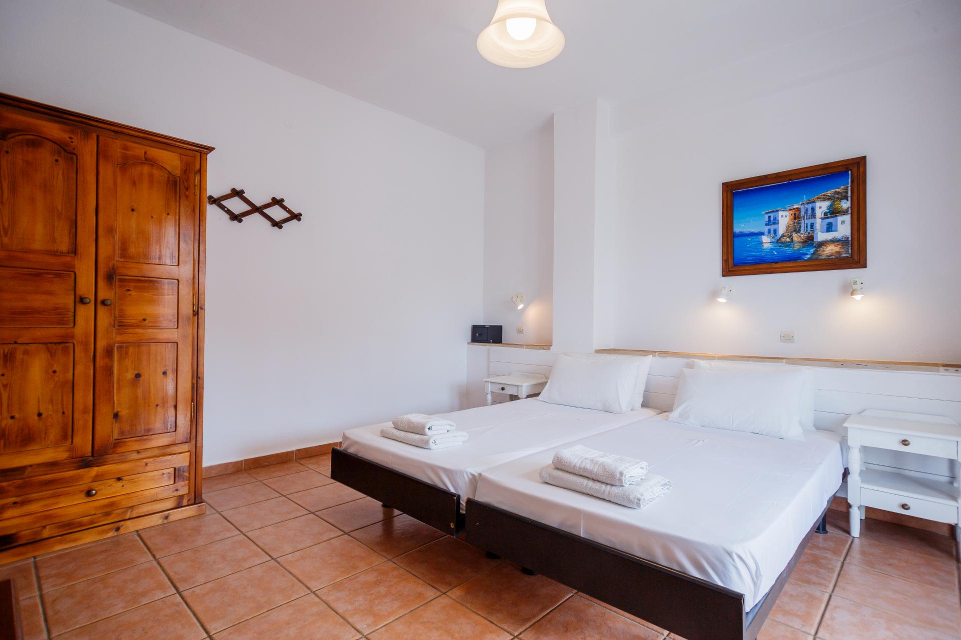 to konaki alykes zakynthos zante