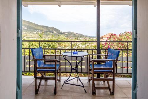 alikes alykes to konaki Zakynthos